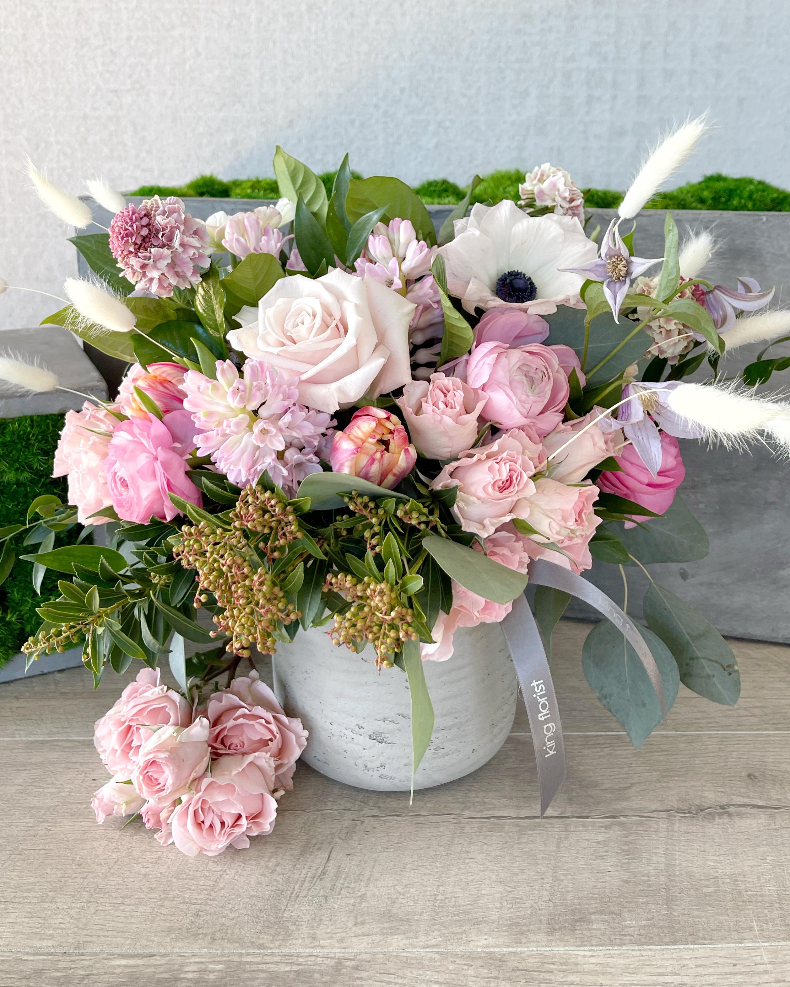 Clarksville Medium Flower Arrangement