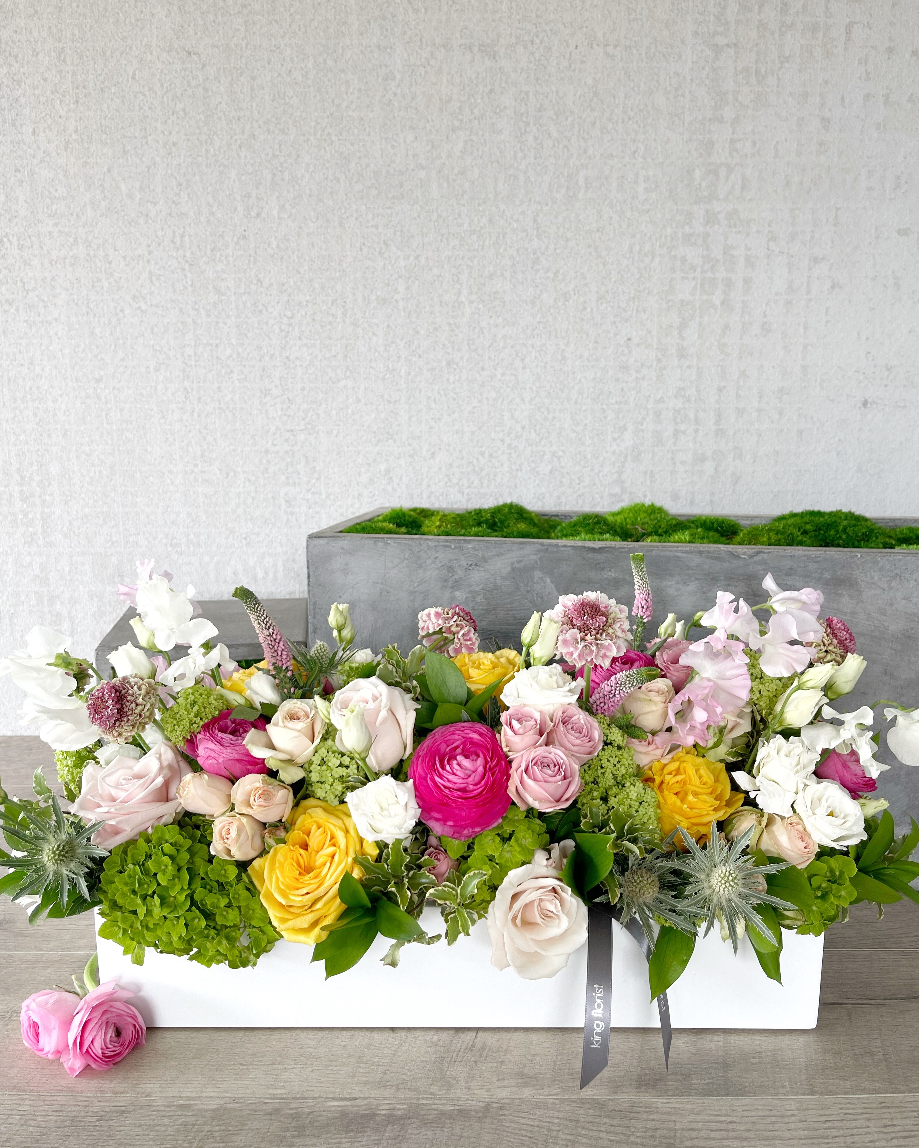 Spring Centerpiece Deluxe Flower Arrangement