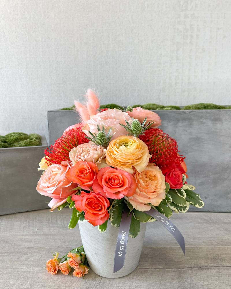Goldenwood Standard Flower Arrangement