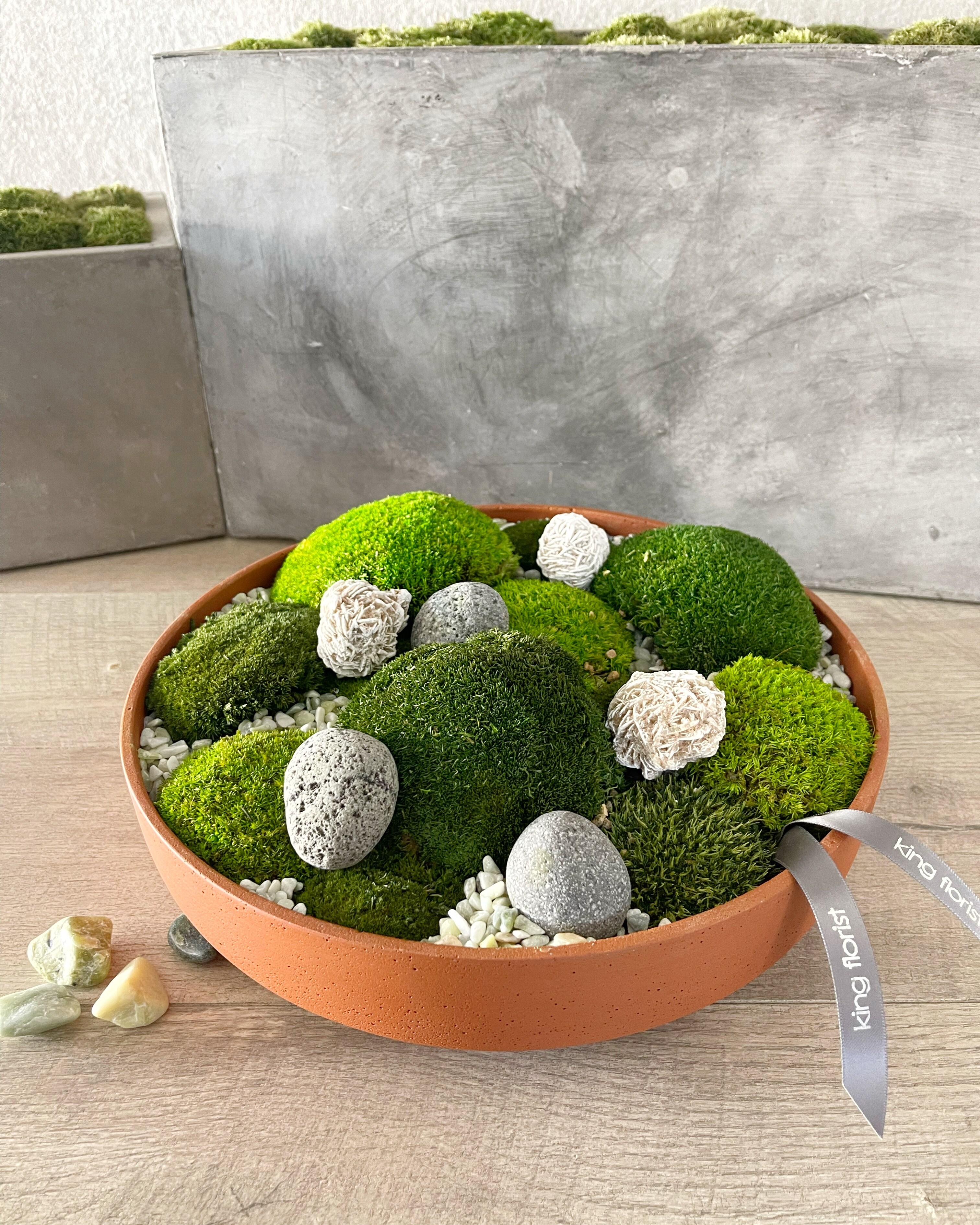 Terra Cotta Moss Pave Flower Arrangement