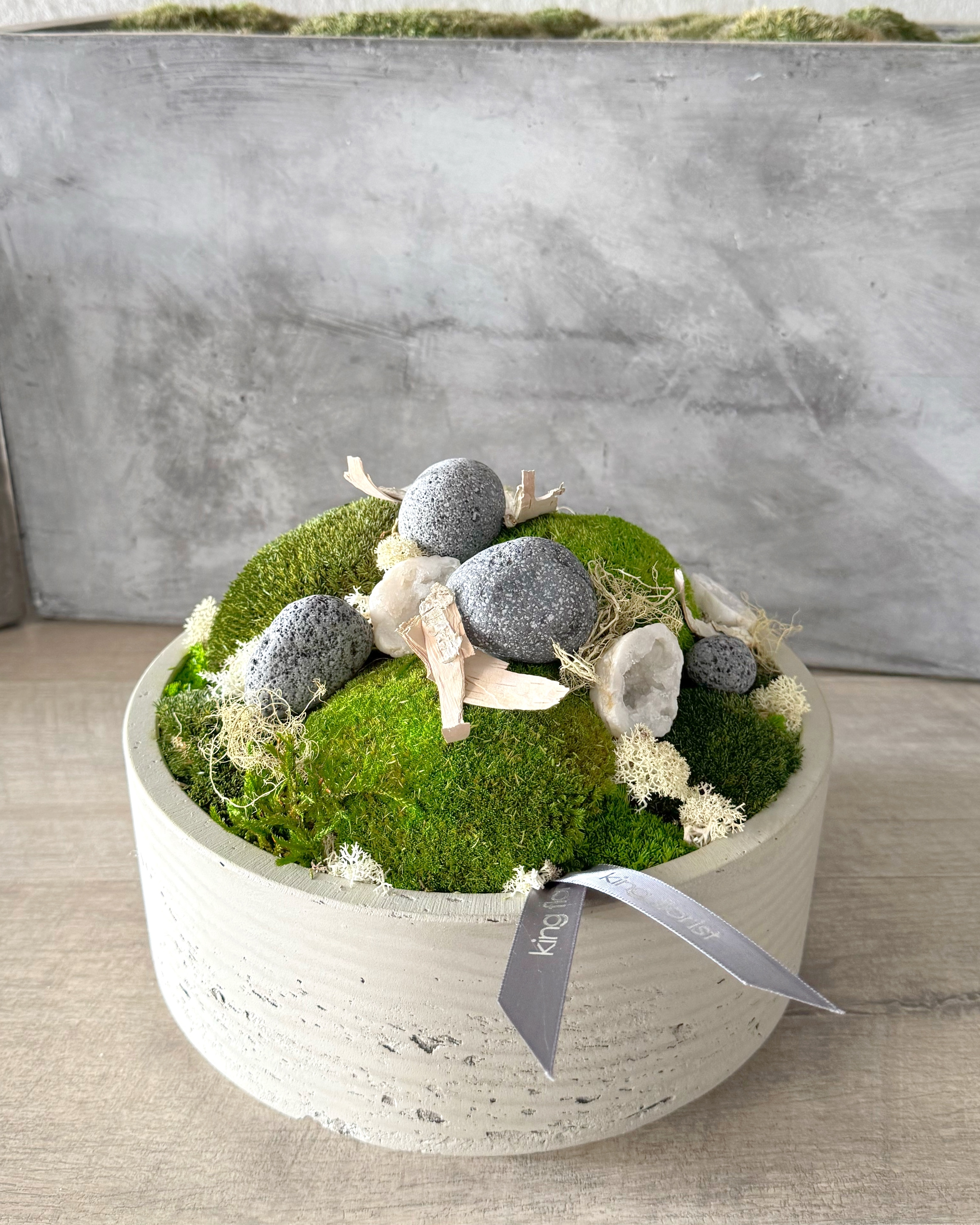 Preserved Moss Gardens Delivery Austin TX - King Florist Of Austin