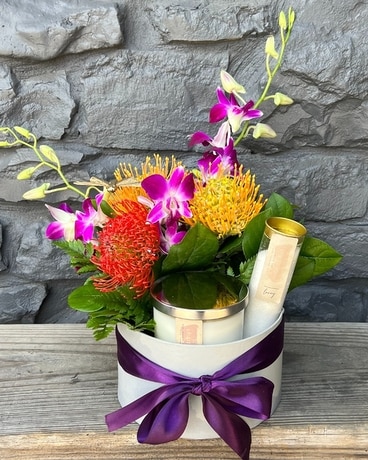 Tropical Flower Gift Box Gift Basket