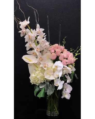 The Perfect Impression Luxury Bouquet Flower Arrangement