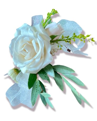Light Spring Flower Arrangement