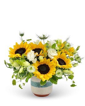 Not A Cloud In The Sky Flower Arrangement