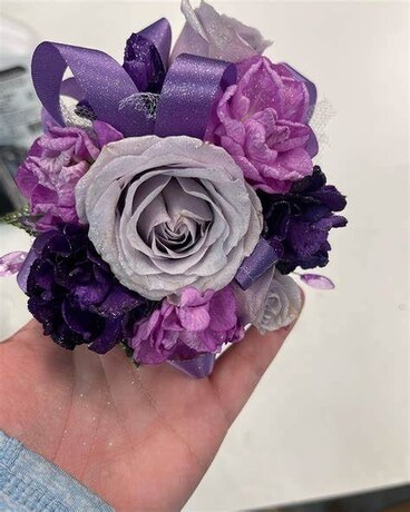 CORSAGE Corsage