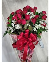 Deluxe size, 24 inches height and 16 inches wide.