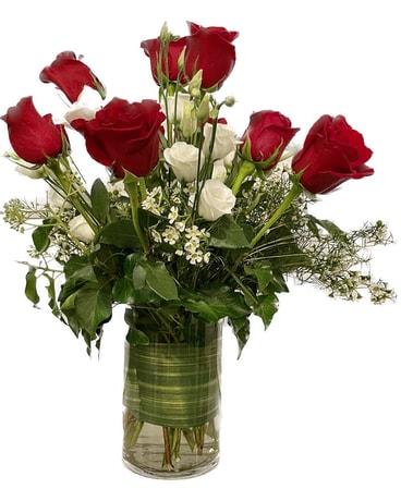 Romantic Roses Flower Arrangement