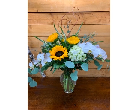 Summer Elegance Flower Arrangement