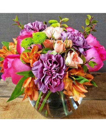 TCL's Smile for Me Flower Arrangement