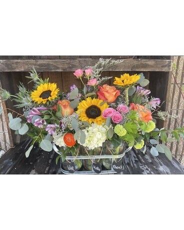 Well Hello There! Flower Arrangement