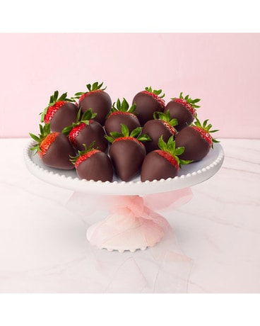 Chocolate Dipped Strawberries in Gift Box