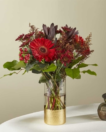 Heritage Red Bouquet Flower Arrangement