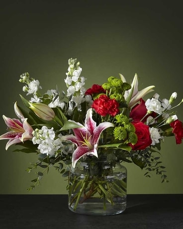 The FTD® Peppermint Swirl Bouquet Flower Arrangement