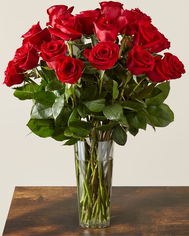 Enchanting Rose Bouquet Flower Arrangement