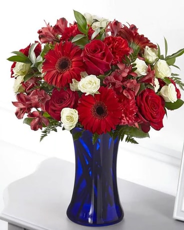 Hearts Embrace Bouquet Flower Arrangement