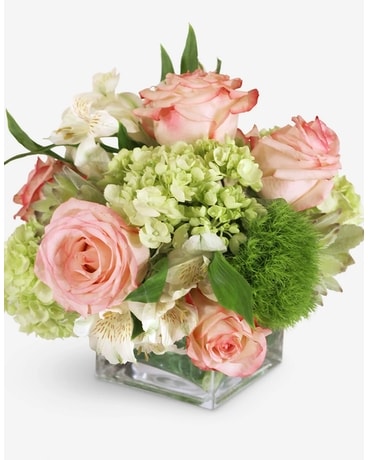 Soft Pink Rose Bouquet Flower Arrangement