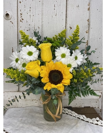 Sonny Day Flower Arrangement