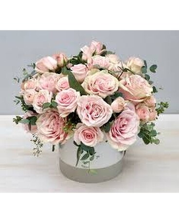 June Cleaver (Leave it to Beaver) Flower Arrangement