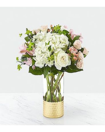 FTD SIMPLY GORGEOUS BOUQUET Flower Arrangement
