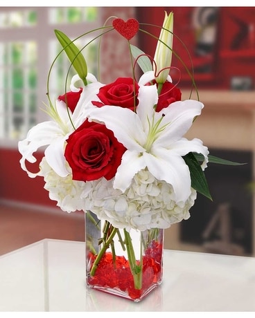 Red Hot Romance Bouquet Flower Arrangement