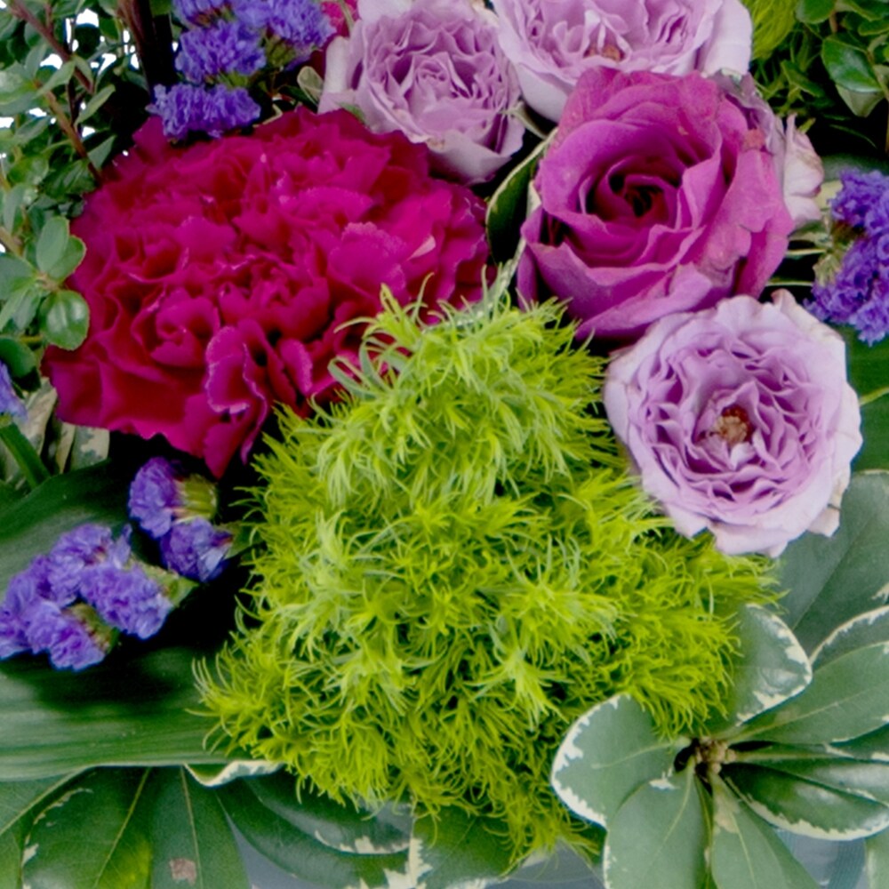 Butterfly Flower Arrangement with Miniature Chimes | Wind