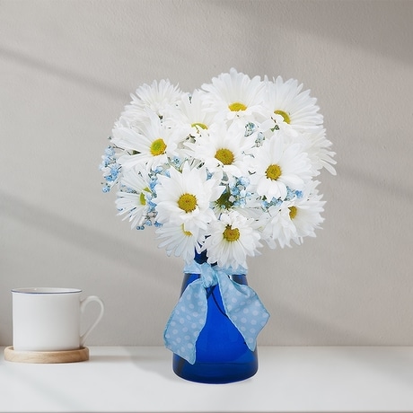 baby blue flower arrangements