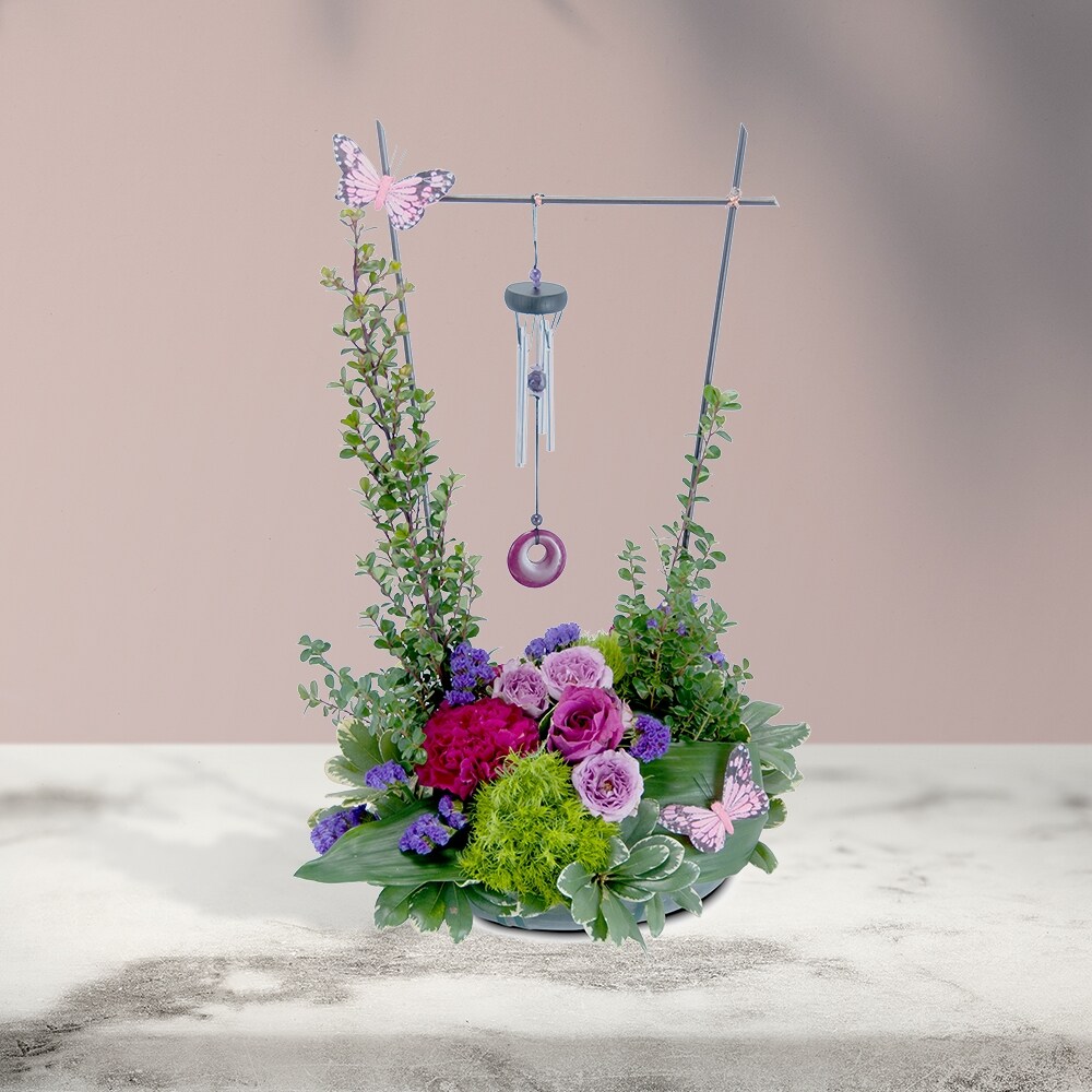 リリパットレーンWishing Well & Flower Bells PINK PARADISE Flower Arrangement in Allen, TX - RIDGEVIEW