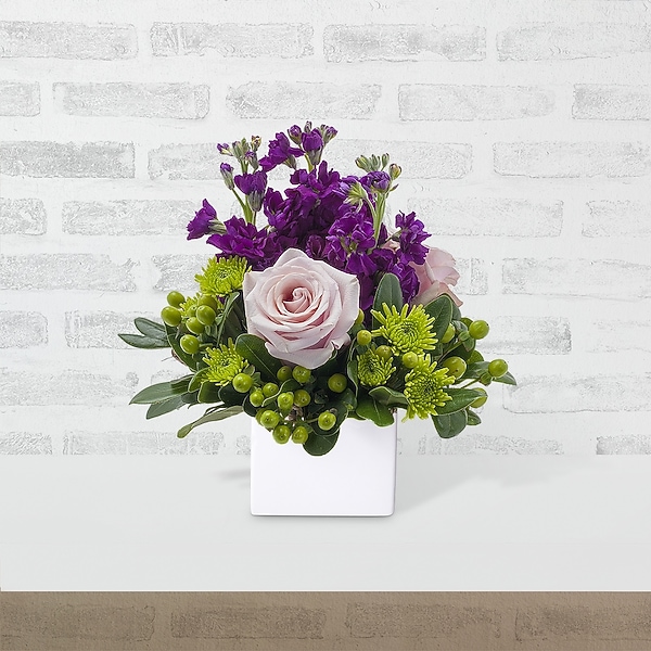 Anna Marie in North Bellmore NY Feldis Florist Flower Delivery