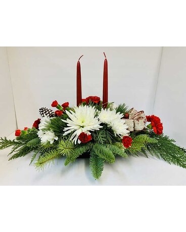 Lrg. Long/Low Centerpiece w/Double Tapered Candles