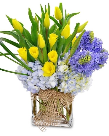 Dreaming of Spring Flower Arrangement