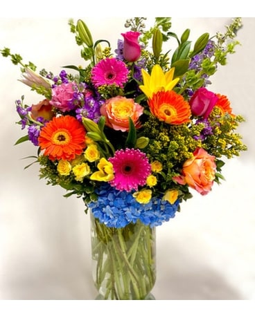 flower_ヴィンテージ Bursting With Color in Milwaukee WI - Alfa Flower Shop