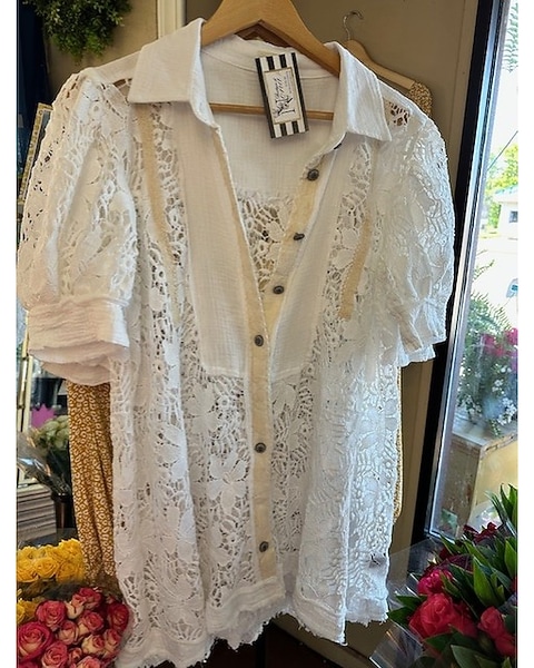 White lace button down tunic in Eau Claire WI - Eau Claire Floral 