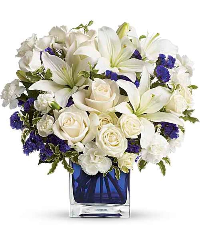 SAPPHIRE SKIES DELUXE in Jupiter FL - Anna Flowers of Jupiter