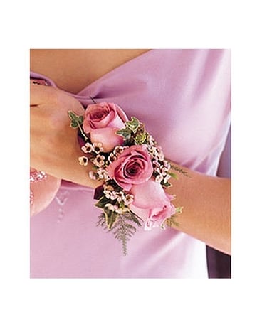 Lavender Roses Wristlet Corsage