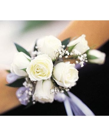 7 White Mini Roses Wristlet Corsage