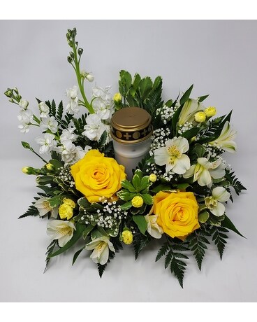 Golden Memories Flower Arrangement