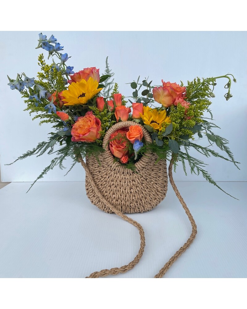 BLOOM & CARRY: FLORAL VIBRANT PURSE in Islandia NY - Gina's