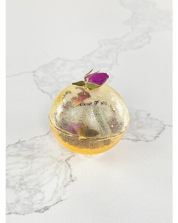 Green Tea Rose Tea Bomb Flower Arrangement