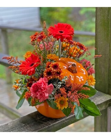 Pumpkin Spice Flower Arrangement