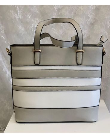 Pocketbook Grey and white Flower Arrangement