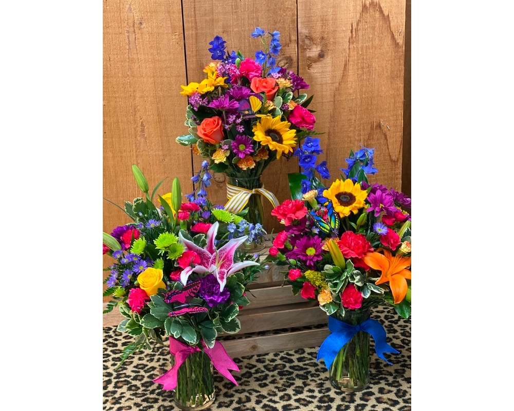 置物 SEPTEMBER MIXED FLOWERS Spring Mix in Vase in Ardmore OK - Dodson's Floral