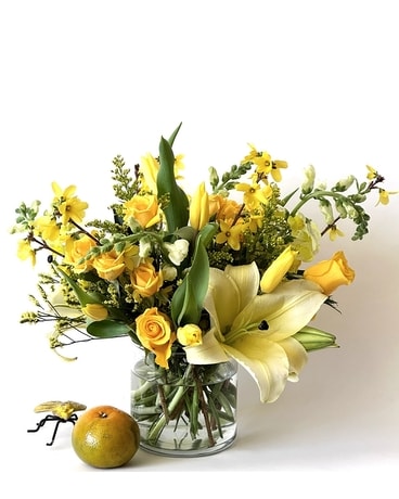 Yellow Ochre Flower Arrangement