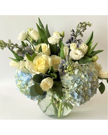 Seaside Breeze Flower Arrangement