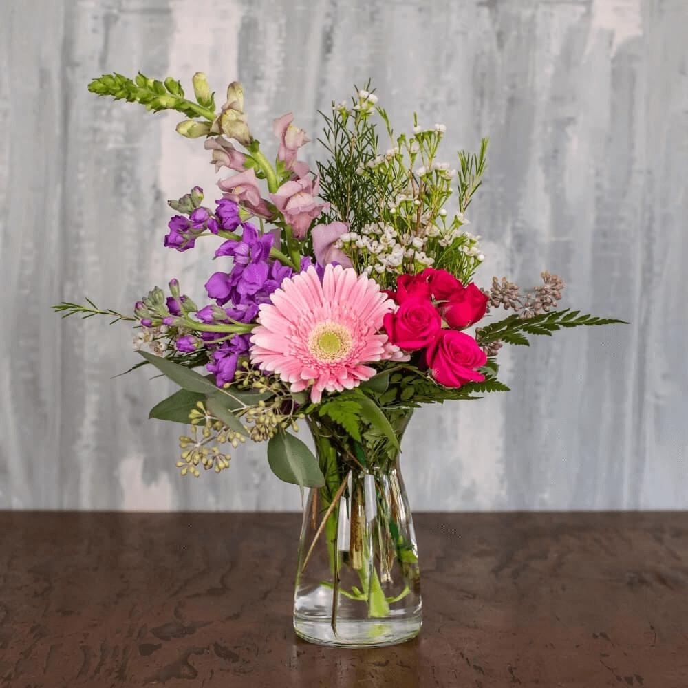 Mom's Garden in Woodbury NJ - Flowers by Sweetens Florist