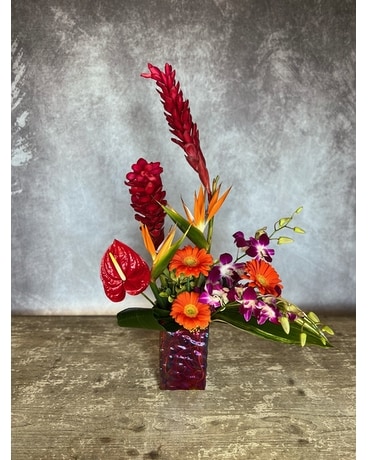 Friendswood Florist - Flower Delivery by Lary's Florist & Designs LLC