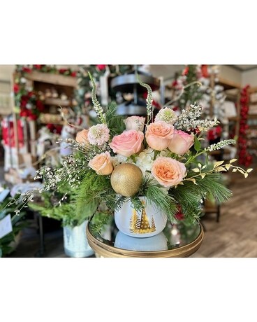 Glittery Gold Design Flower Arrangement