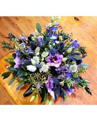 Photo 12 Flower Arrangement