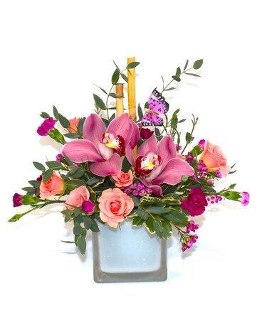 Sweetest Mom Flower Arrangement