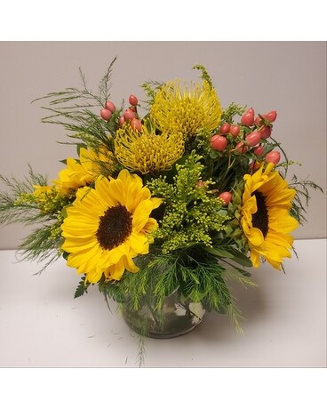Designer's Choice Sunflower Bouquet Flower Arrangement